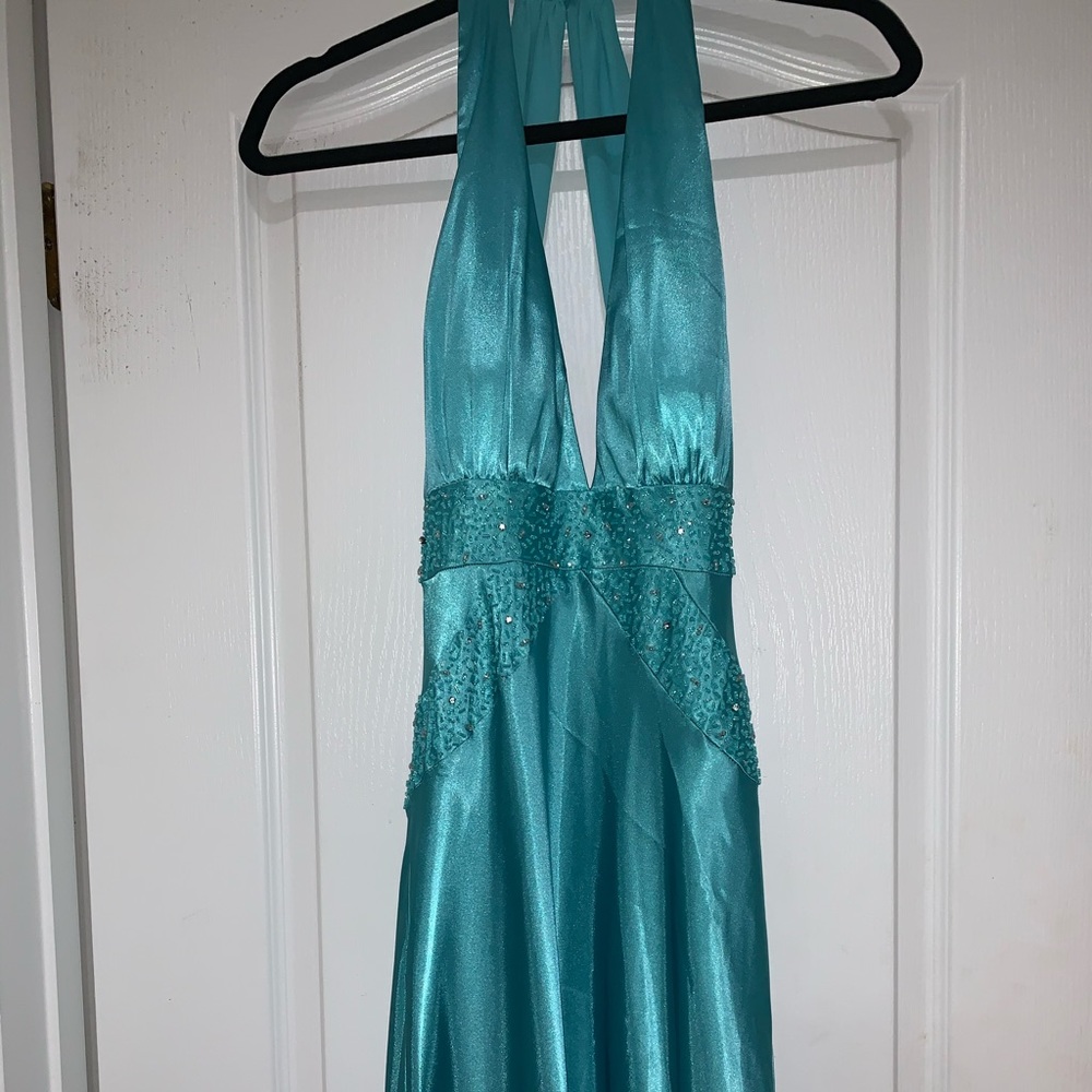 Beautiful lined Dress!